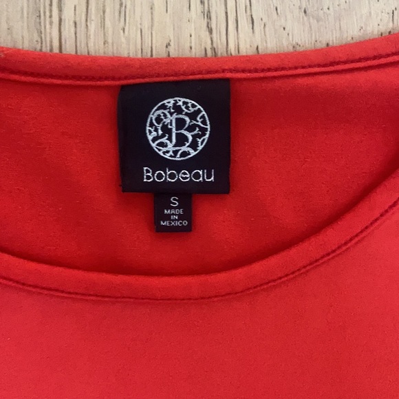 Size Small Bobeau top - Picture 2 of 2